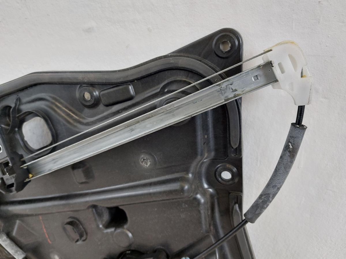Mazda 2 Typ DJ Fensterheber hinten rechts elektrisch Motor Mechanik Grundplatte