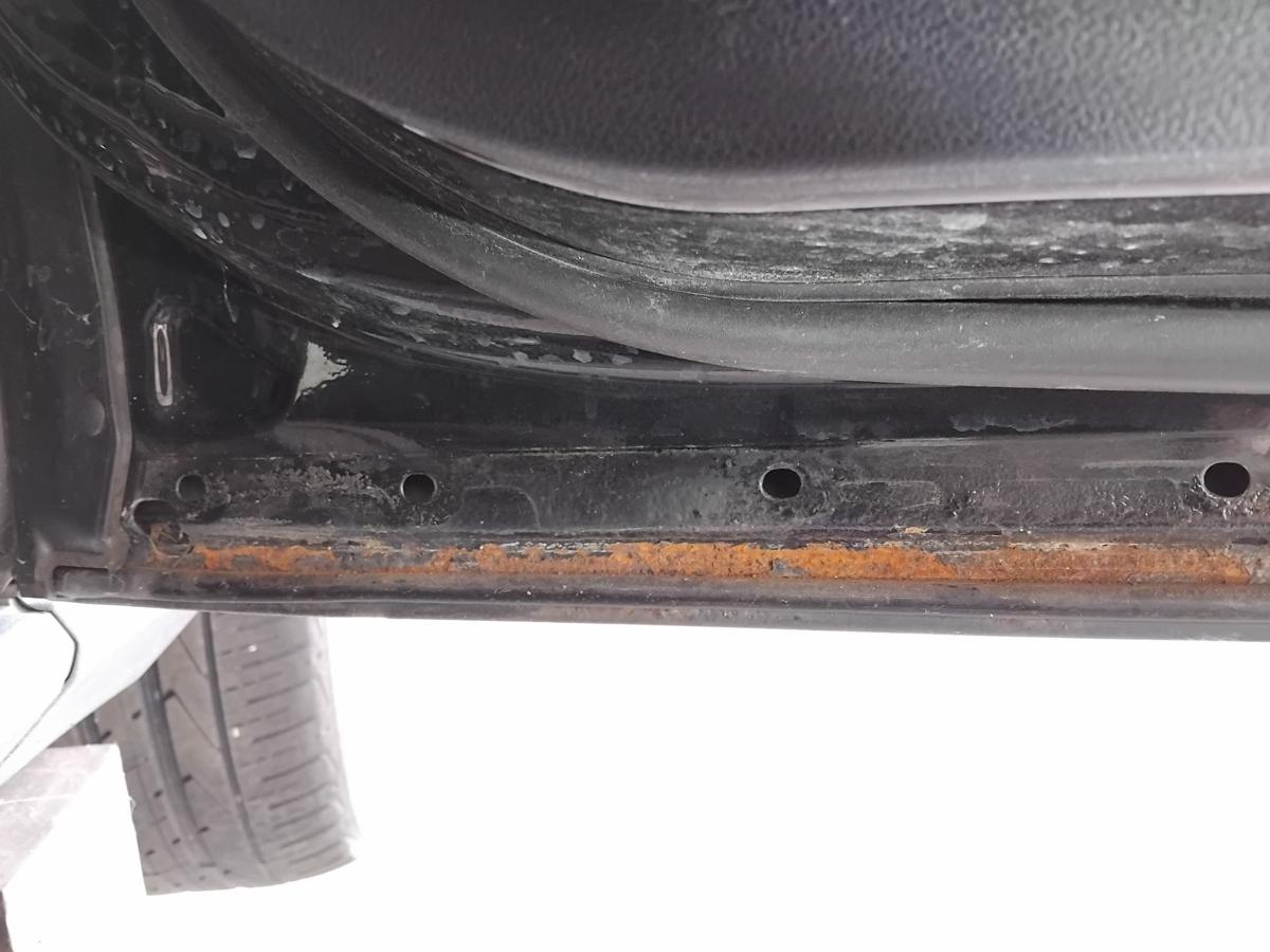 Mercedes ML164 Tür vorn rechts Beifahrertür ROST BJ2006 197 obsidianschwarz