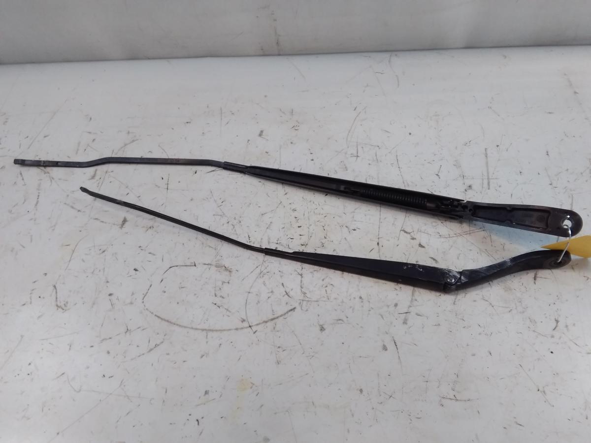 Opel Vivaro C original Satz Wischerarme vorn 9808465480 9808465880 Bj.2020