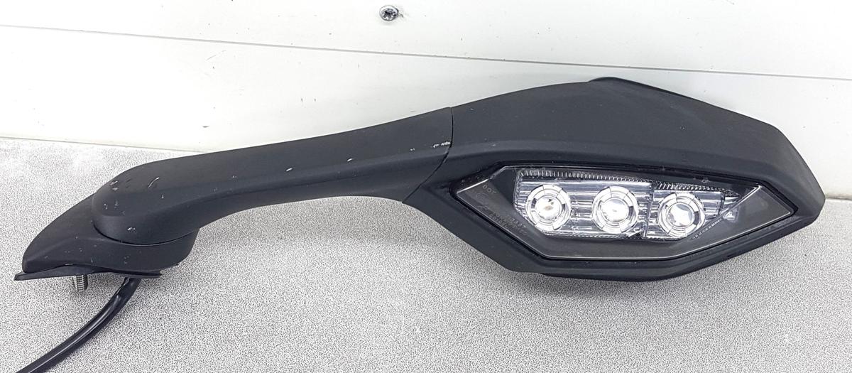 Yamaha YZF R1 RN65 Spiegel links mit Blinker Bj2022 unlackiert schwarz 2 Pins