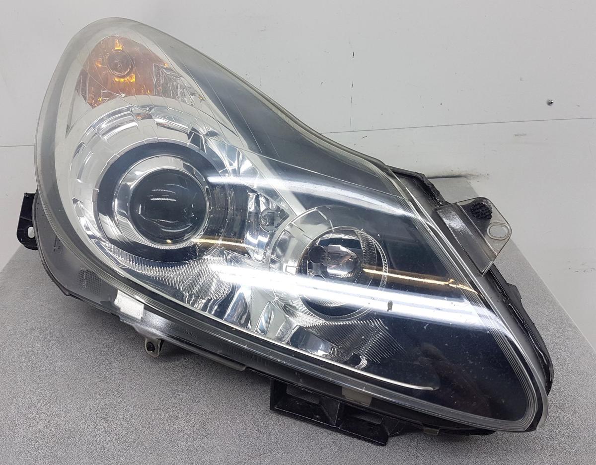 Opel Corsa D Hauptscheinwerfer Frontscheinwerfer rechts 13186386 Kurvenlicht Bj08