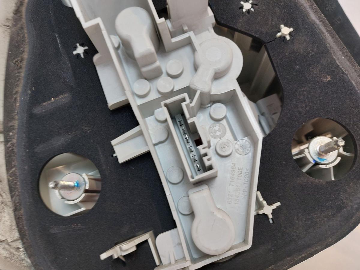 BMW 1er E87 LCI ab07 R&uuml;ckleuchte rechts R&uuml;cklicht R&uuml;ckscheinwerfer Heckleuchte