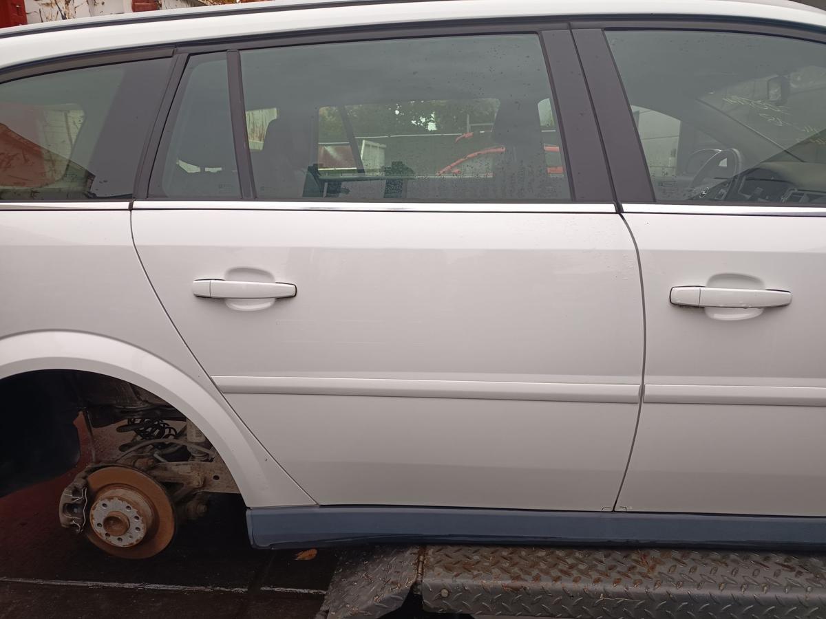 Opel Vectra C Caravan orig Tür hinten rechts Kombi Z474 weiß Bj 2008