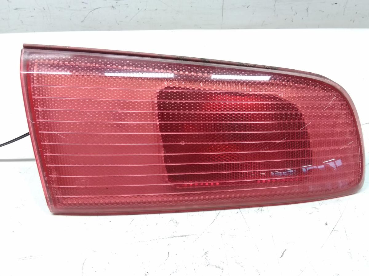 Mazda 2 DY original Rückleuchte Heckleuchte innen links Bj.2005
