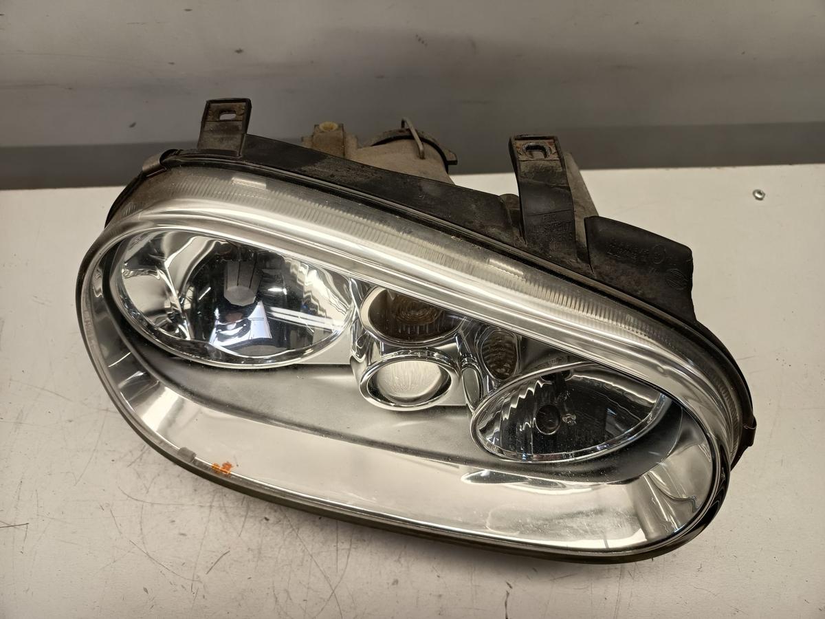 VW Golf IV original Scheinwerfer rechts Halogen Baujahr 1998