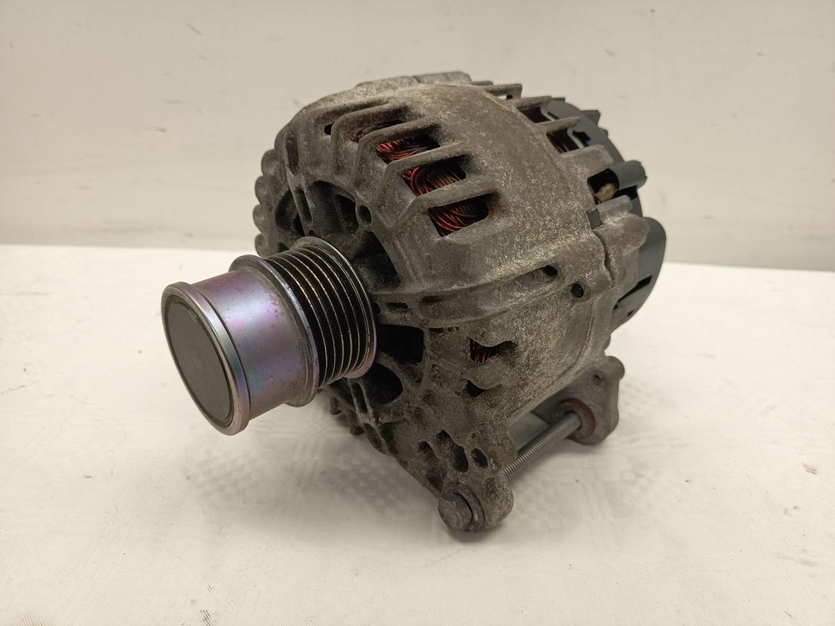 Seat Leon 5F original Lichtmaschine 1.4l 92kW Benzin 140A 04C903023K Bj 2014