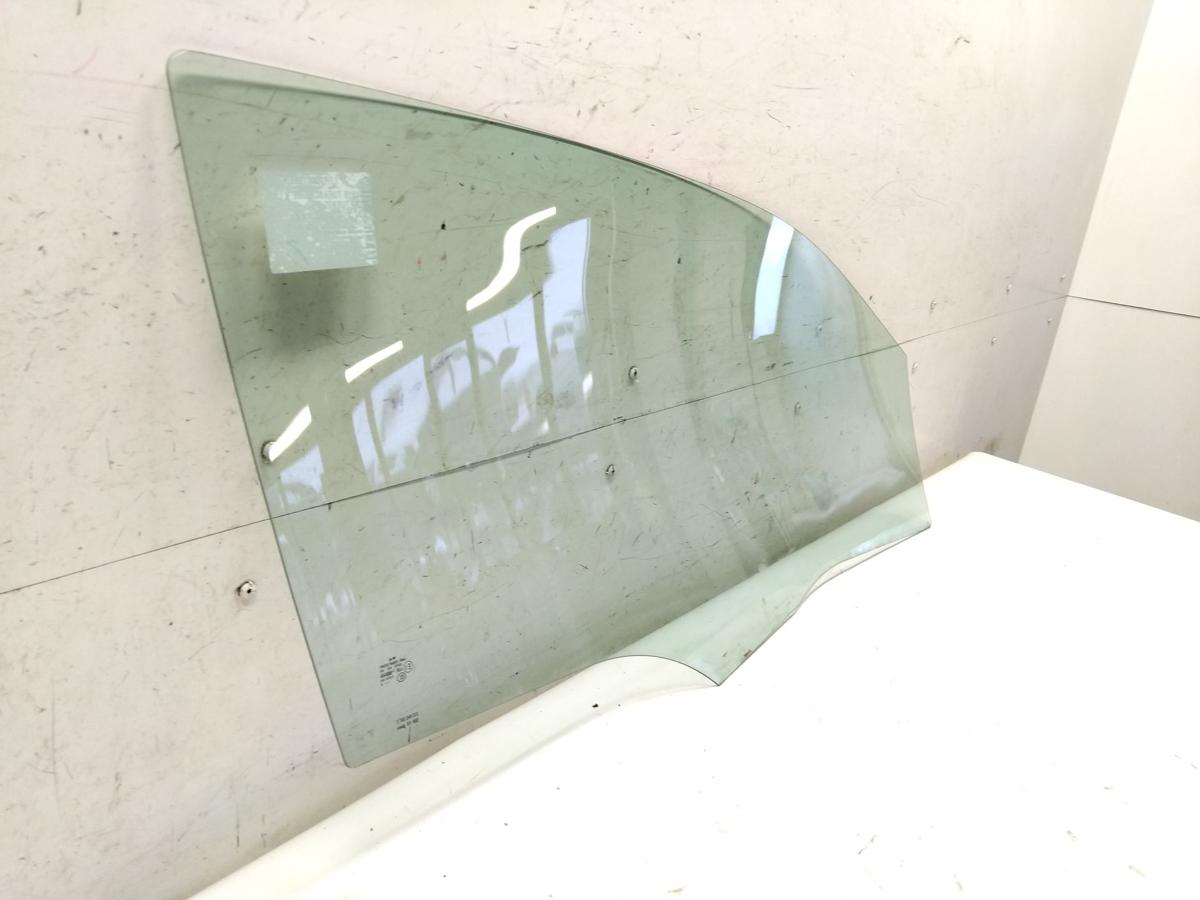 Skoda Citigo original T&uuml;rscheibe vorn links 3t&uuml;rig gr&uuml;ncolor BJ2012