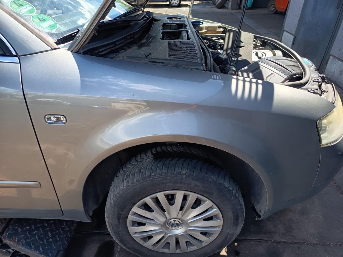 Audi A4 B6 original Kotfl&uuml;gel rechts Seitenteil Y7Q Atlasgrau Bj 2003
