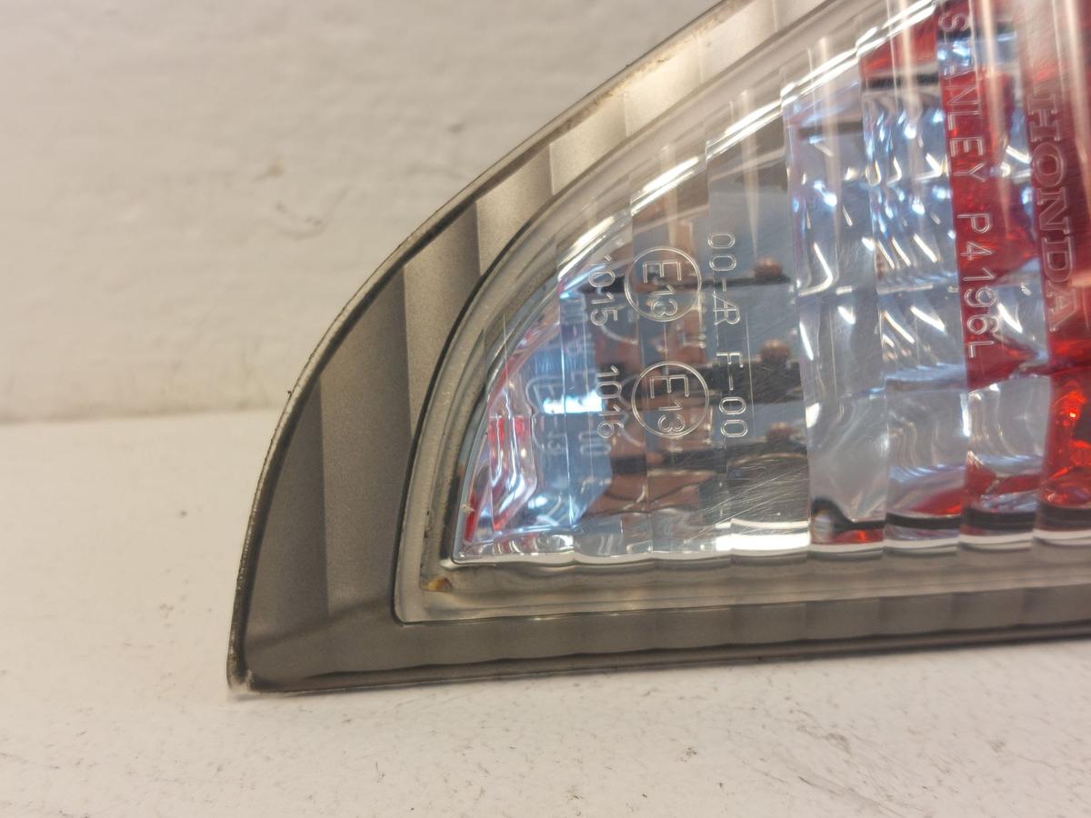 Honda Stream Gen1 RN1 ab04 Nebelschlussleuchte links Heckklappe OEM Facelift