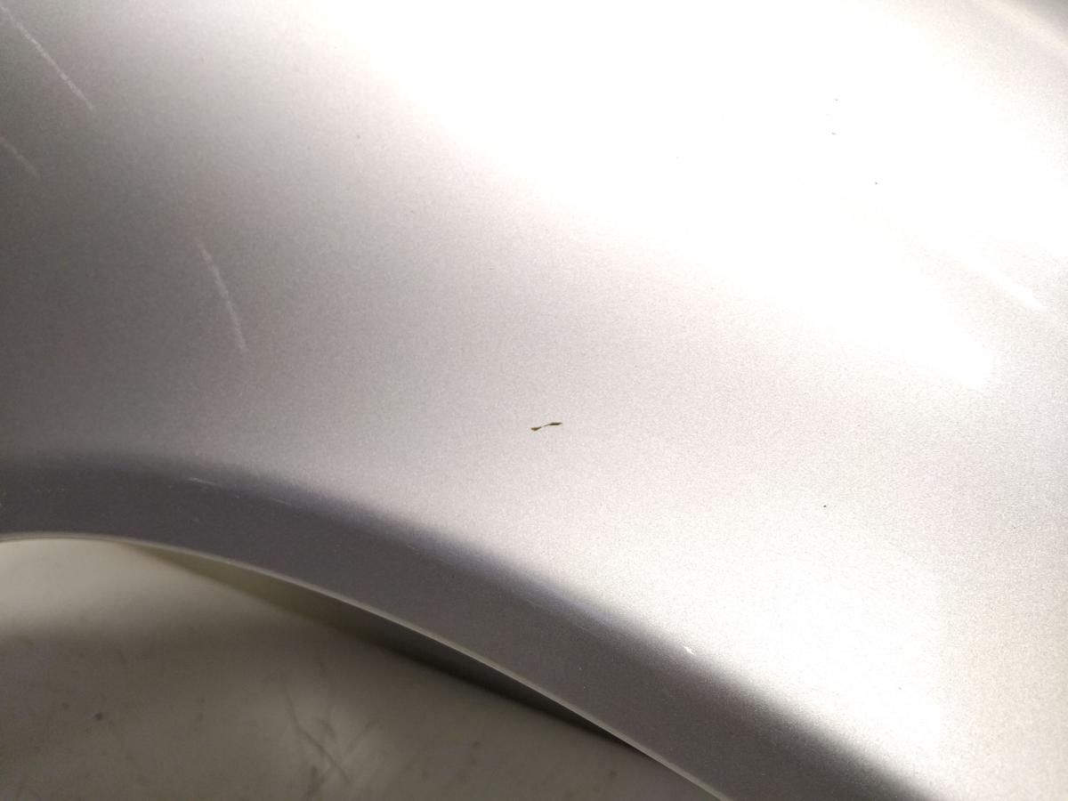 Mercedes C-Klasse 203 original Kotfl&uuml;gel vorn rechts brillantsilber 744 Bj.2003