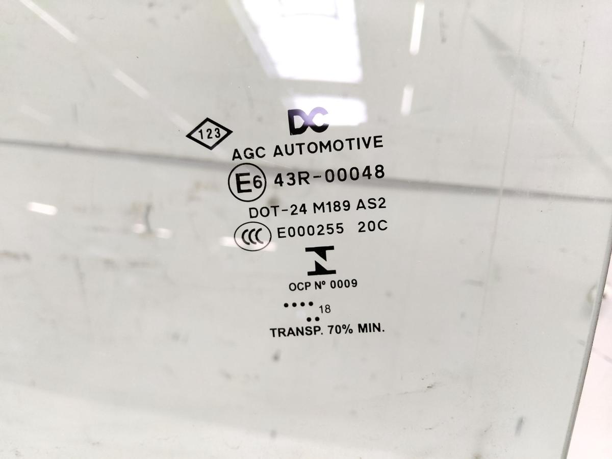 Renault Twingo 3 BC original T&uuml;rscheibe vorn links gr&uuml;ncolor BJ2018