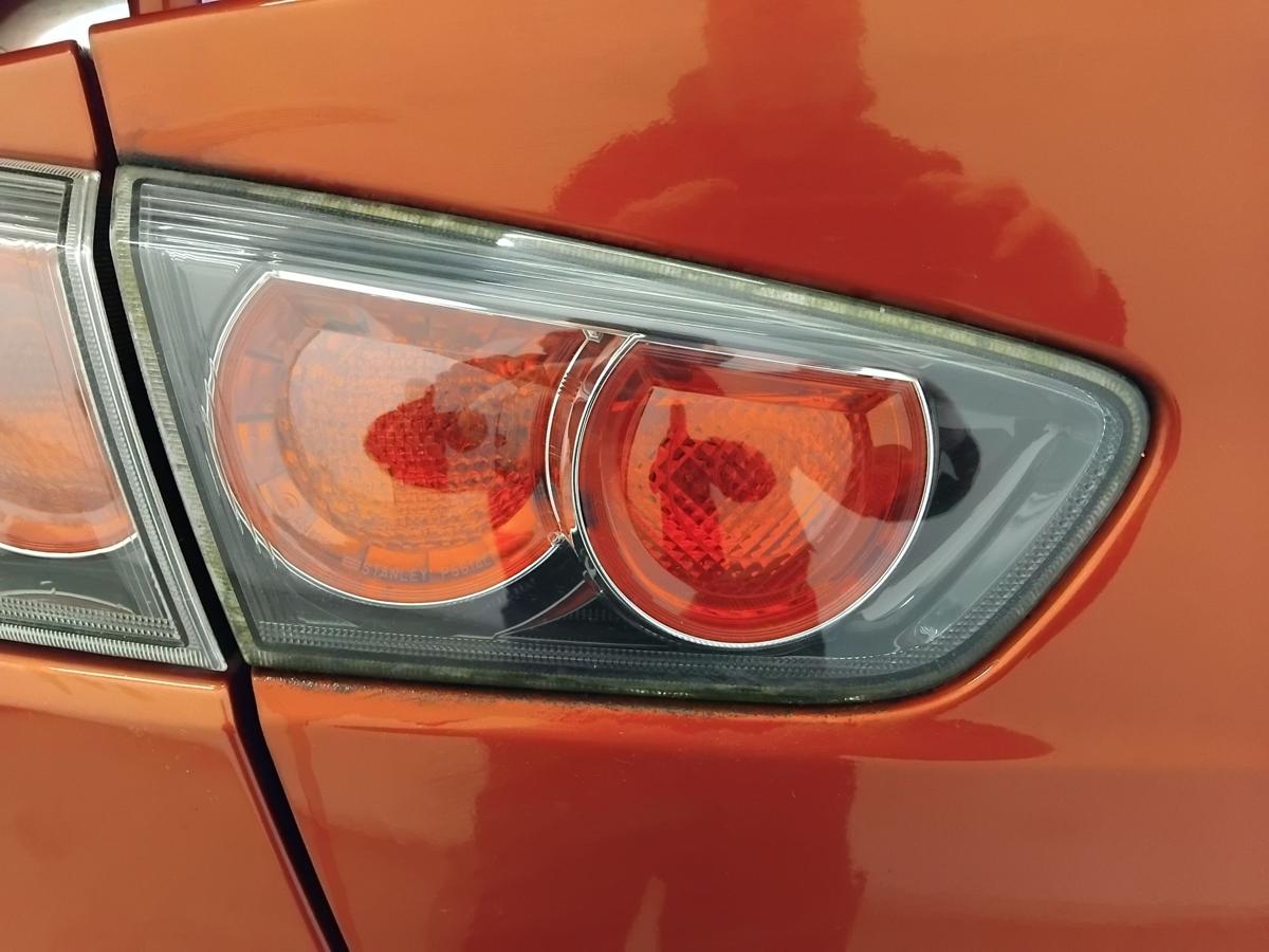 Mitsubishi Lancer 8 CY0 Limo original R&uuml;ckleuchte Heckleuchte links innen BJ2015