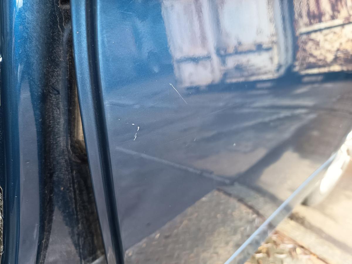 BMW 3er E91 Touring original T&uuml;r hinten links Fond Roh Rost A07 Mysticblau Bj 06