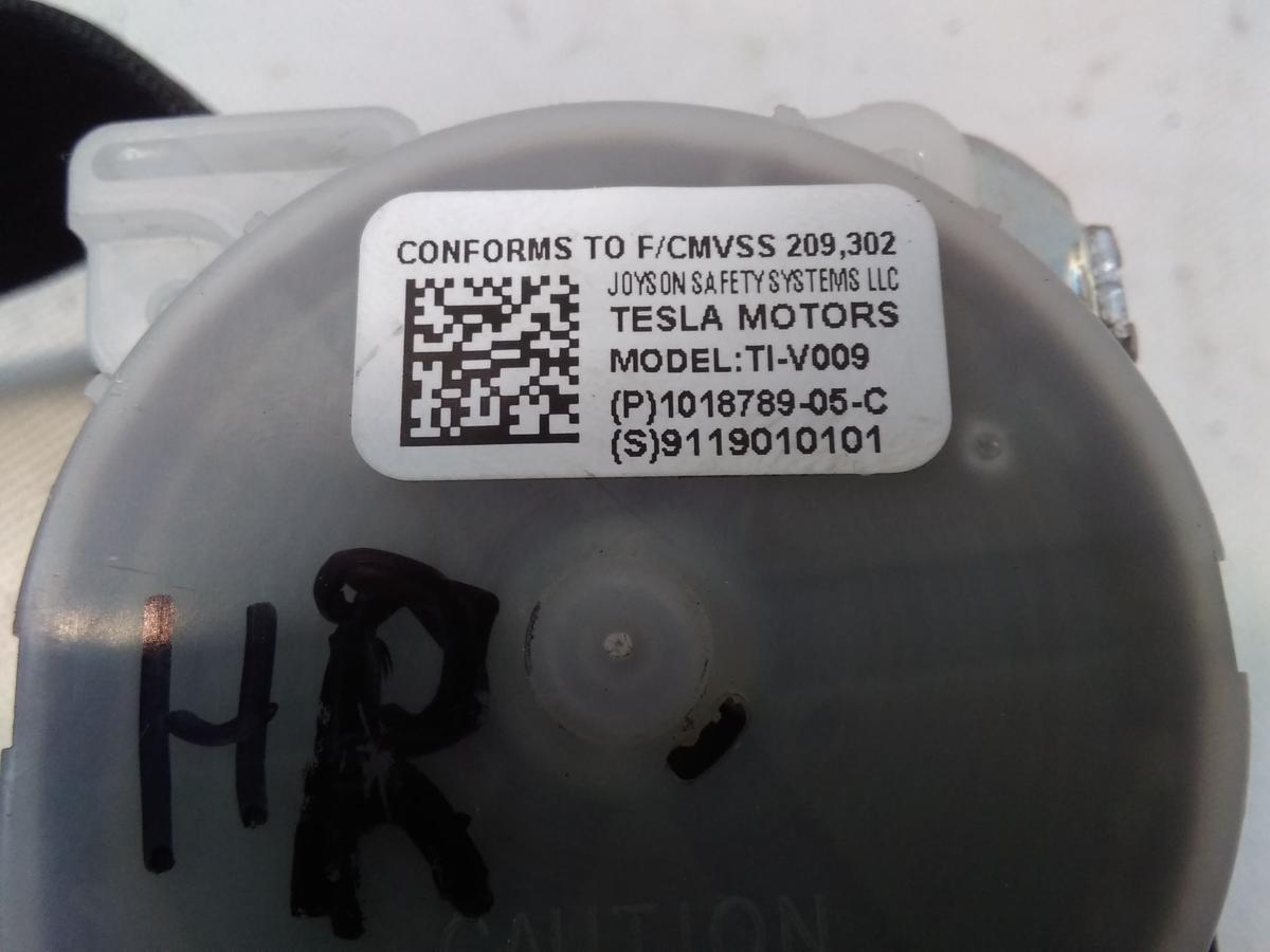 Tesla Model S Facelift original Sicherheitsgurt hinten schwarz unfallfrei Bj.2019