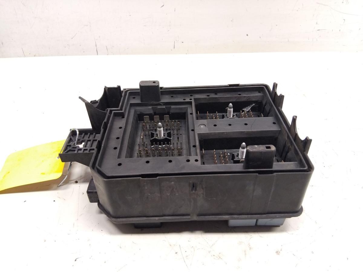 Opel Corsa E original Sicherungskasten Sicherungsbox 1.4 66kw BJ2016 39036045