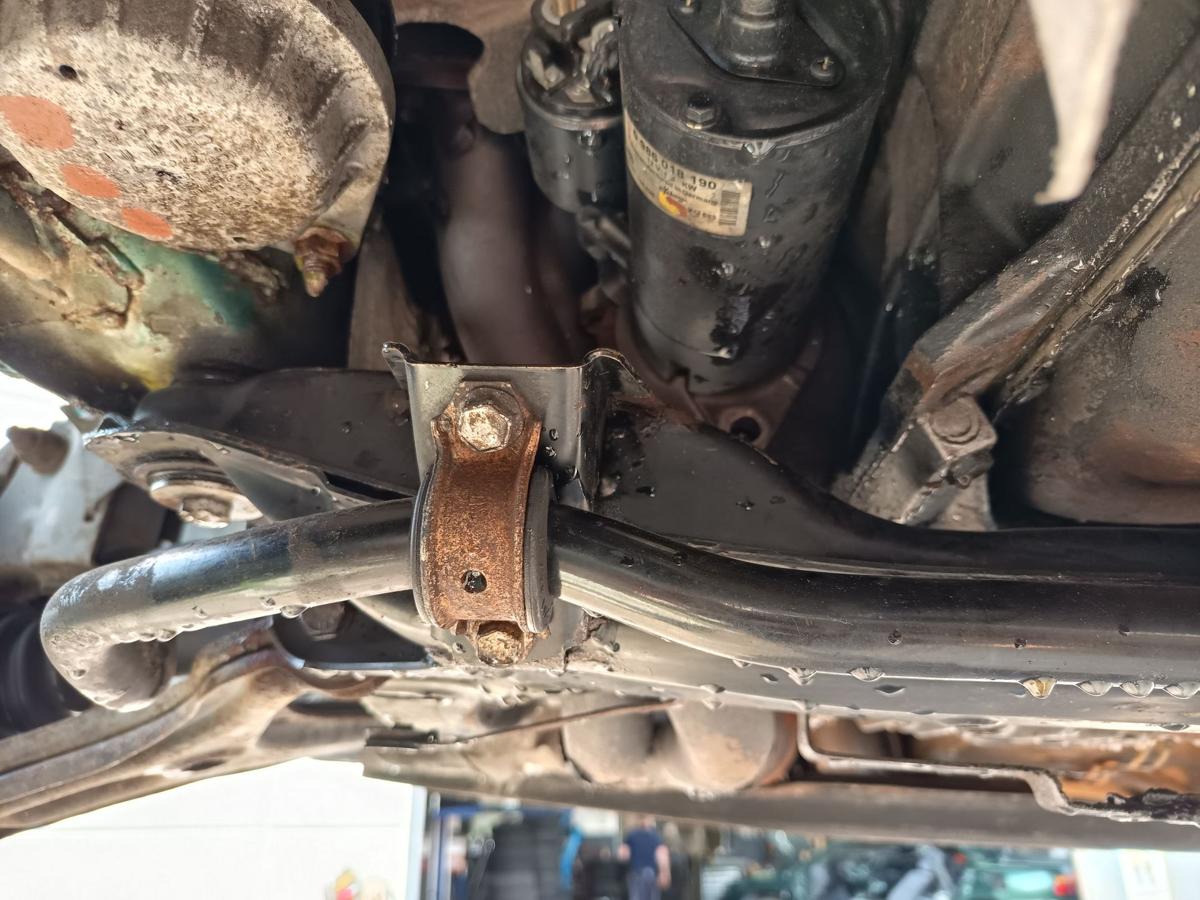 Audi Cabrio B3 8G7 orig Vorderachsträger Aggregate Benzin 2,3l 98kW 5Zyl. Bj 91