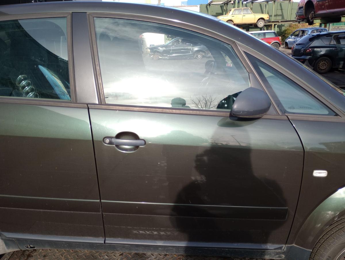 Audi A2 orig Tür vorn rechts Fahrertür LZ6S Piniengrün Bj 2001