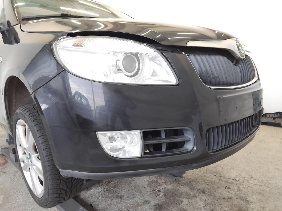 Skoda Roomster 5J original Sto&szlig;f&auml;nger Sto&szlig;stange vorn BJ2008 LF9R Blackmagicmetallic