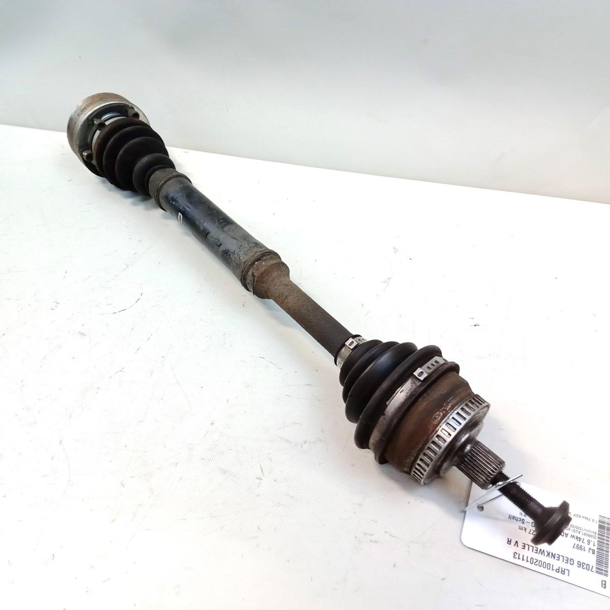 Audi A4 B5 original Antriebswelle Gelenkwelle vorn rechts 1.6 74kw Bj.1997
