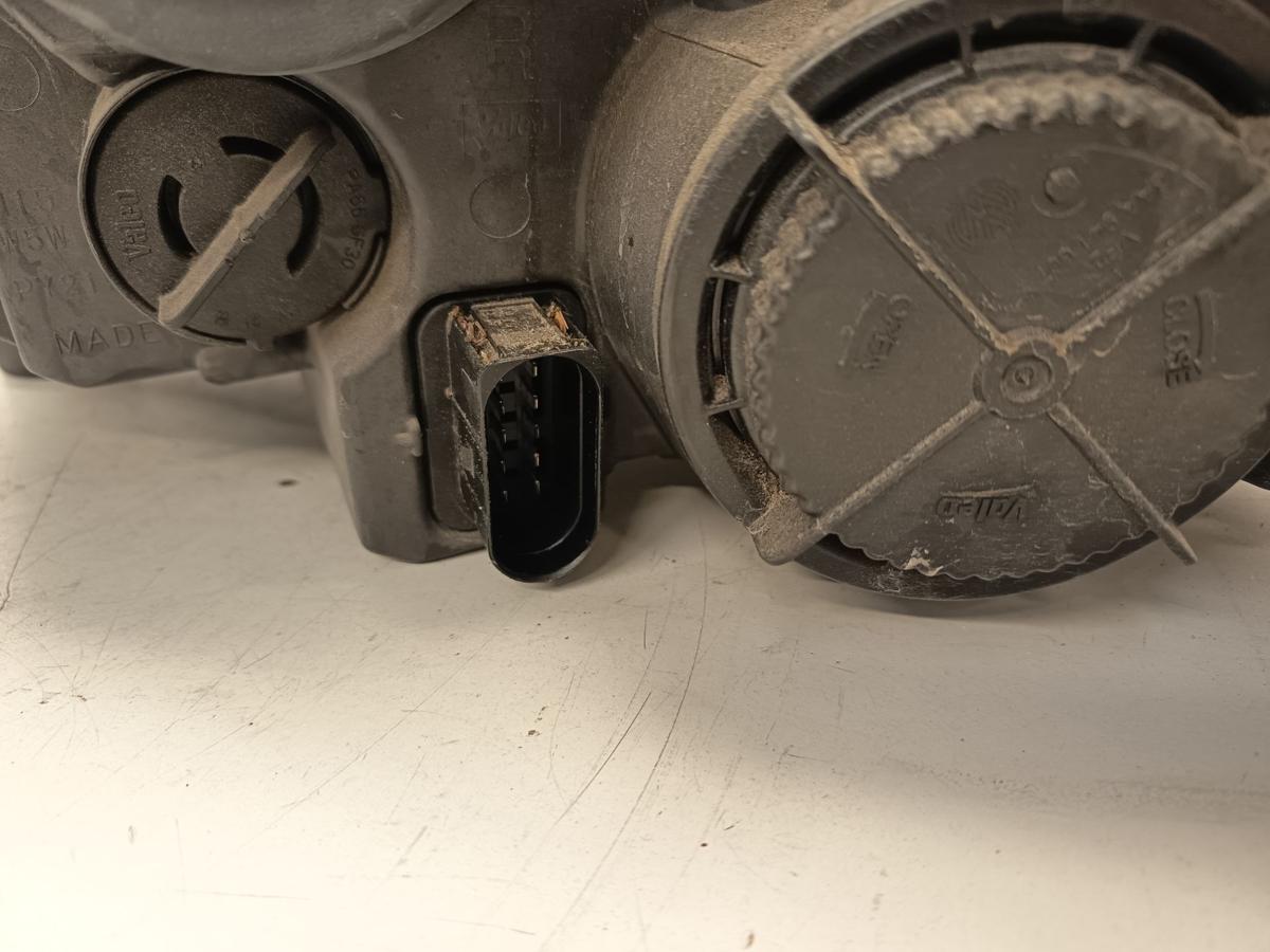 Skoda Rapid original Scheinwerfer rechts Halogen vor Facelift Baujahr 2017