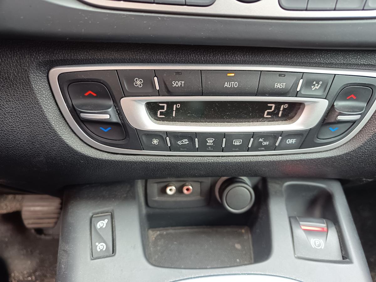 Renault Scenic III original Heizungsbet&auml;tigung Klimabedienteil 275100026R Bj 09