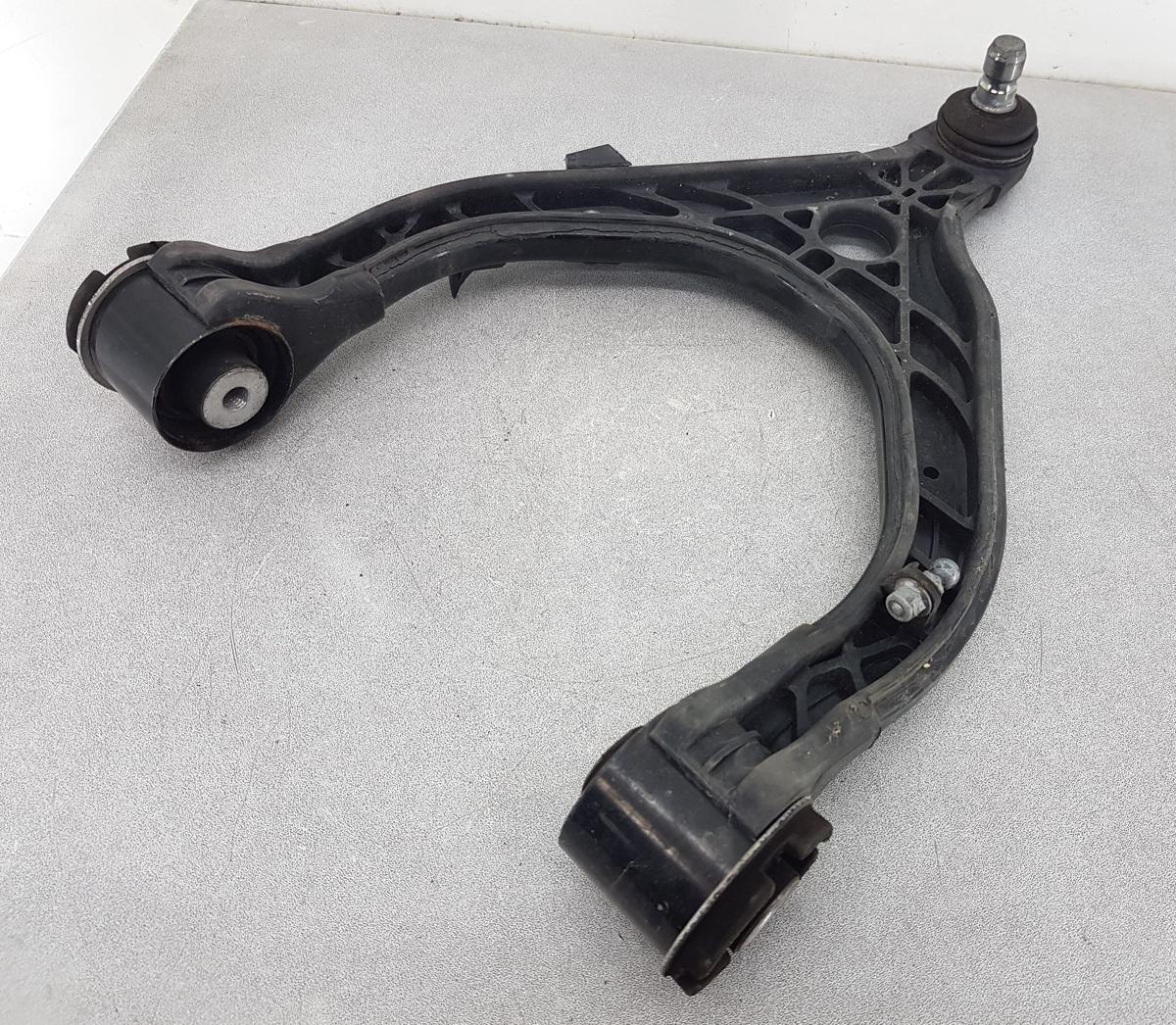 Tesla Model X Querlenkersatz vorn links Satz Querlenker Bj2022 1027322-00-F