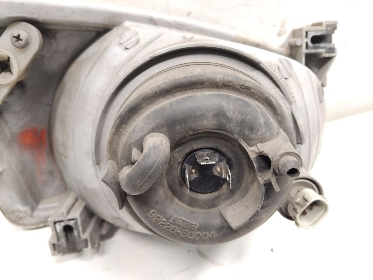 Toyota Starlet P9 original Scheinwerfer vorn links Halogen f&uuml;r LWR BJ1998
