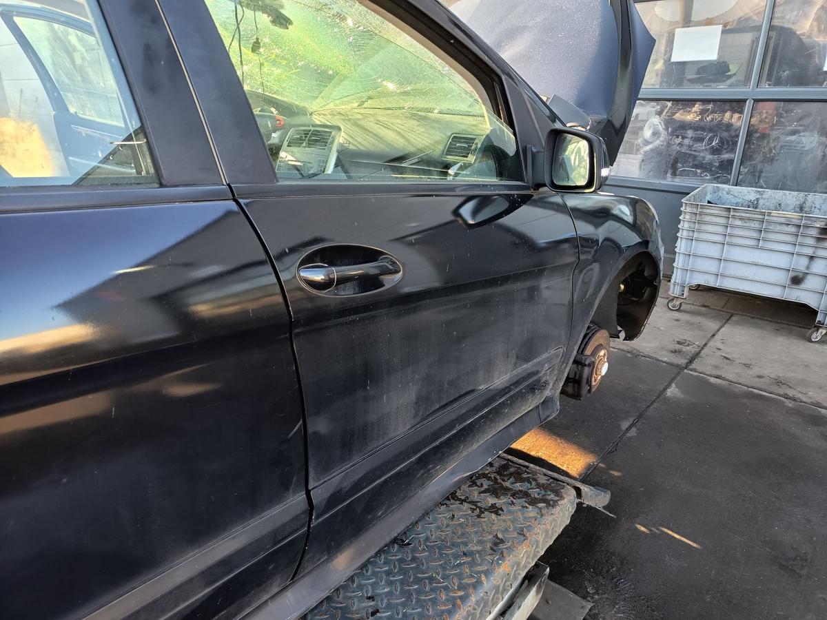 Mercedes W245 Mopf orig T&uuml;r vorn rechts Beifahrer schwarz &uuml;berlackiert Bj 2011