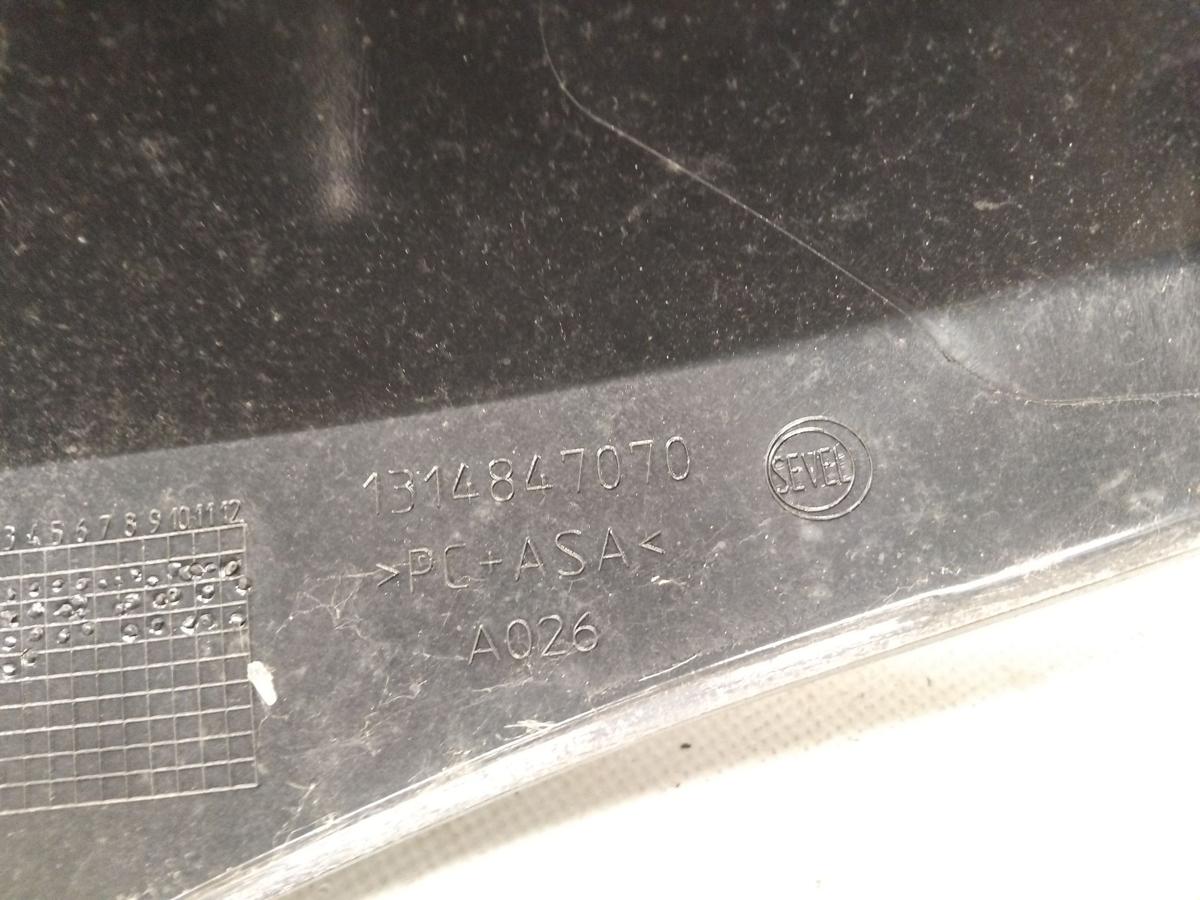 Peugeot Boxer 3 Typ 250 Facelift original K&uuml;hlergrill mit Rahmen Bj.2017