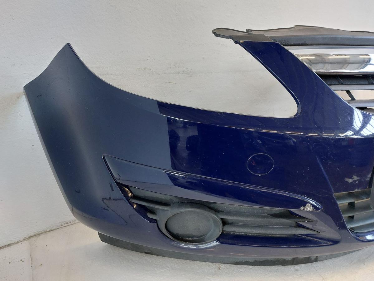 Opel Corsa D Sto&szlig;f&auml;nger vorn Frontsto&szlig;stange mit Grill Z20Z Royalblau Schaden