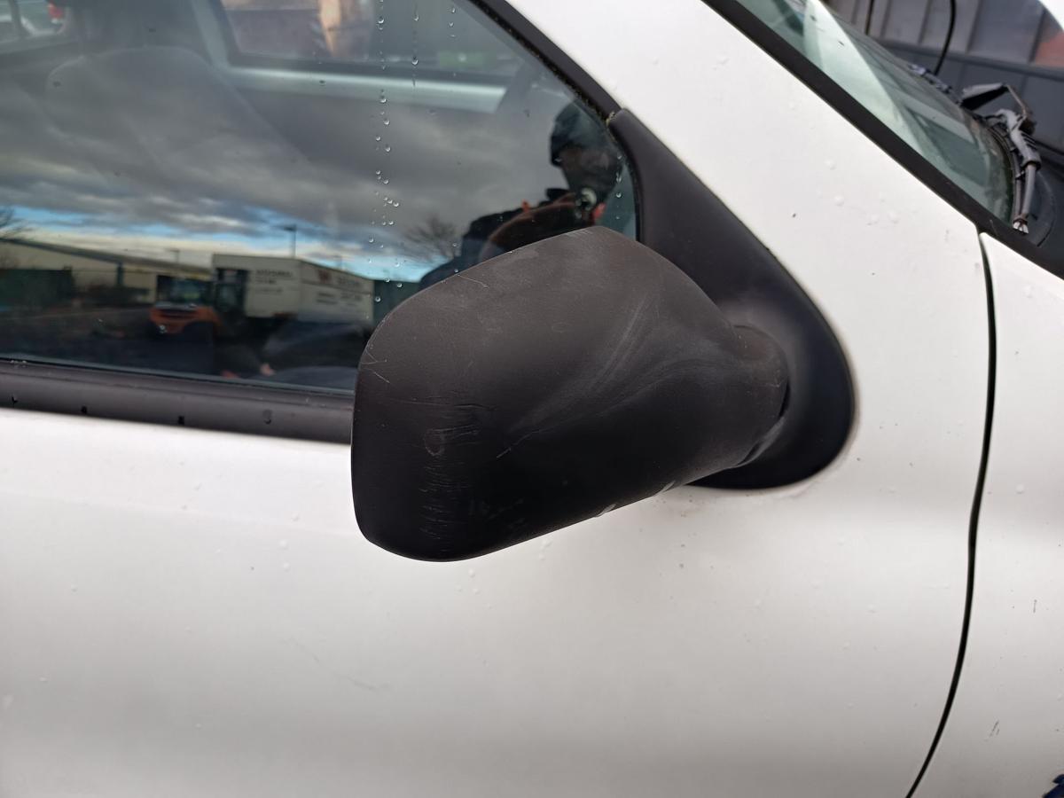 Fiat Strada I original Aussenspiegel rechts manuell unlackiert Bj 2001