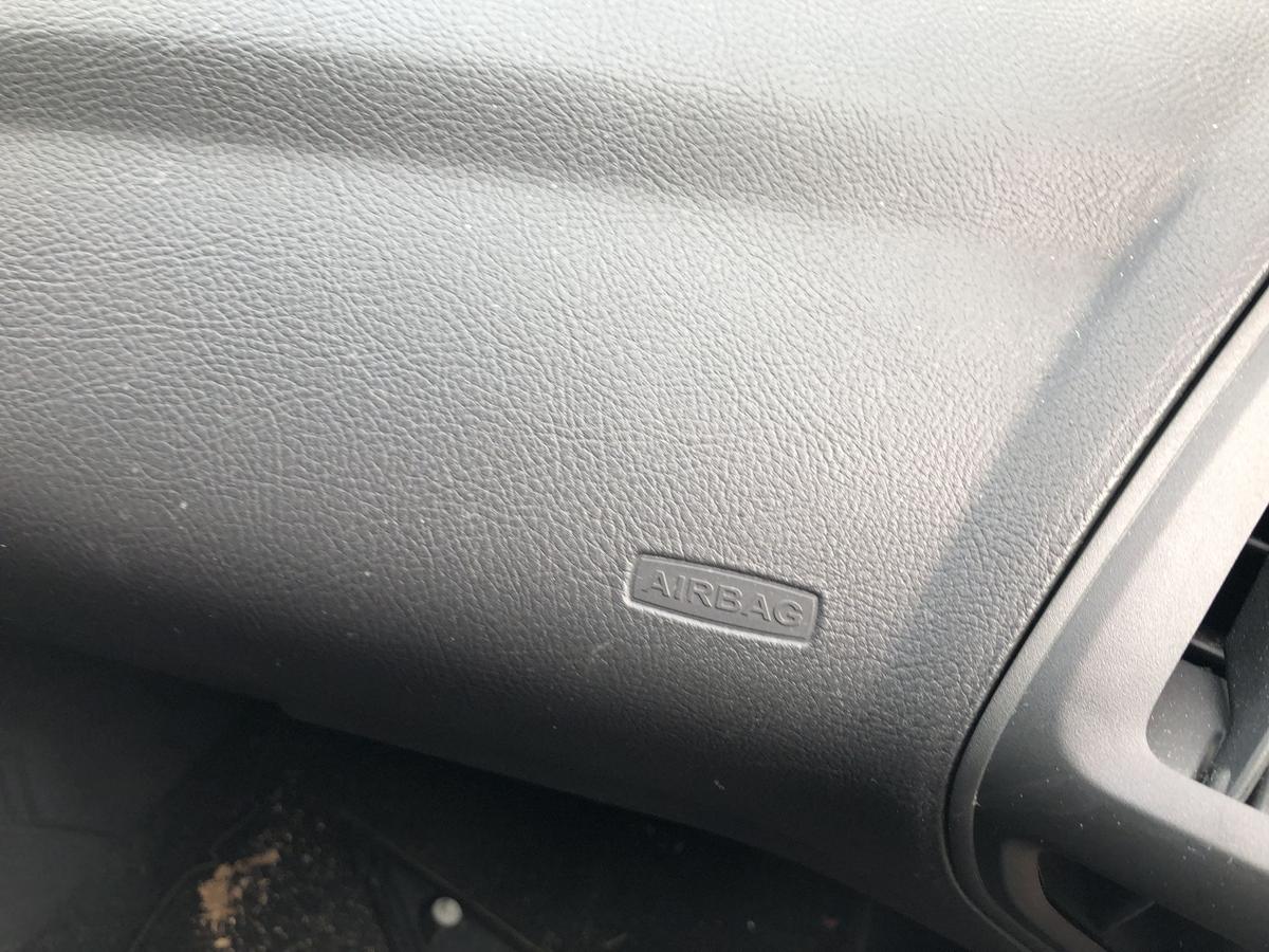 Ford Focus DYB Armaturenbrett Cockpit Dashboard Rohbau Armaturentafel