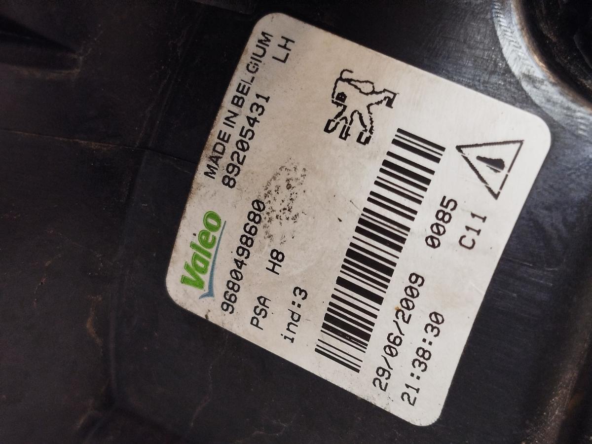 Peugeot 308 SW 4E 4H Nebelscheinwerfer links Nebellampe Originalteil Valeo