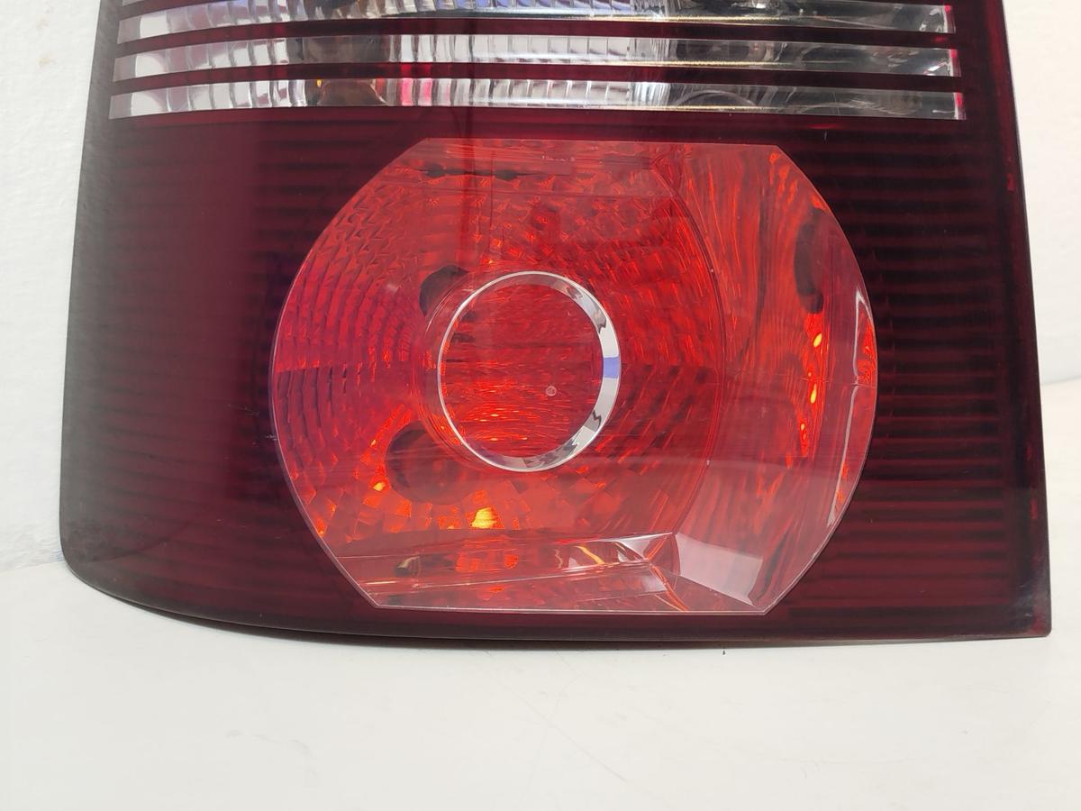 VW Touran 1T R&uuml;ckleuchte links R&uuml;cklicht Heckleuchte Facelift OEM