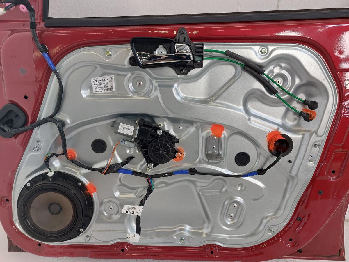 Hyundai I30 CW FD Fahrert&uuml;r T&uuml;r Autot&uuml;r Rohbaut&uuml;r vorn rechts HAT Glowing Red