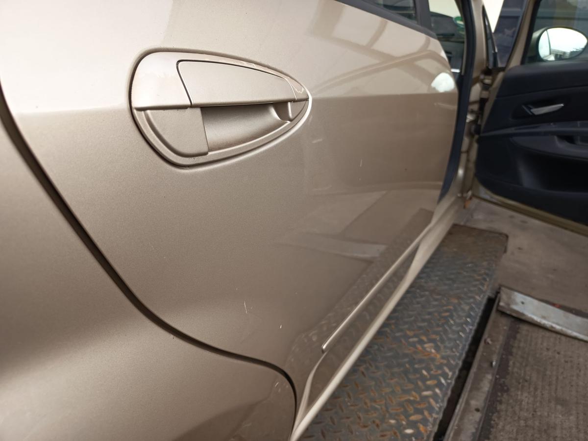 Fiat Linea original Tür hinten rechts Fond 261/A Elfenbein Bj 2008