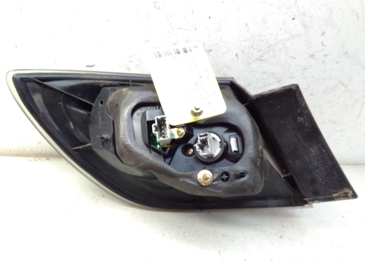 Mazda 3 BK orig R&uuml;ckleuchte Heckleuchte rechts 5t&uuml;rig Flie&szlig;heck Facelift BJ2007
