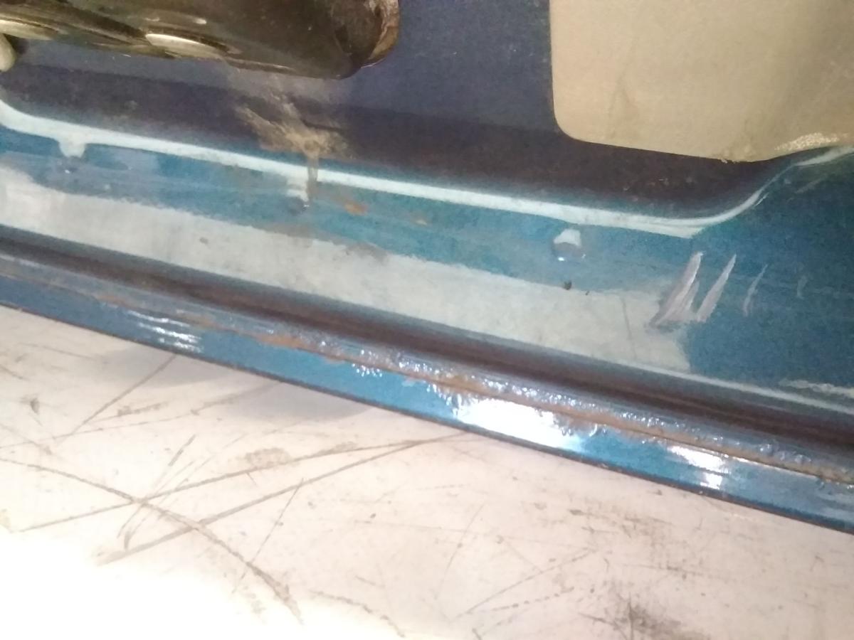 Nissan Almera Tino Heckklappe Z01 Lazuli Blue Metallic inkl. Heckscheibe BJ2001