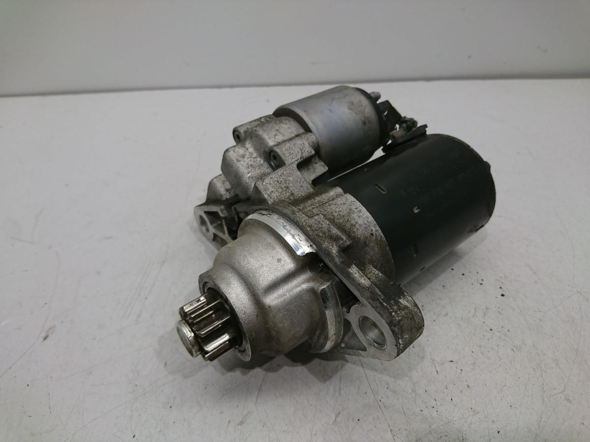 VW Fox orig Anlasser Starter 02T911023G Bosch Bj 06