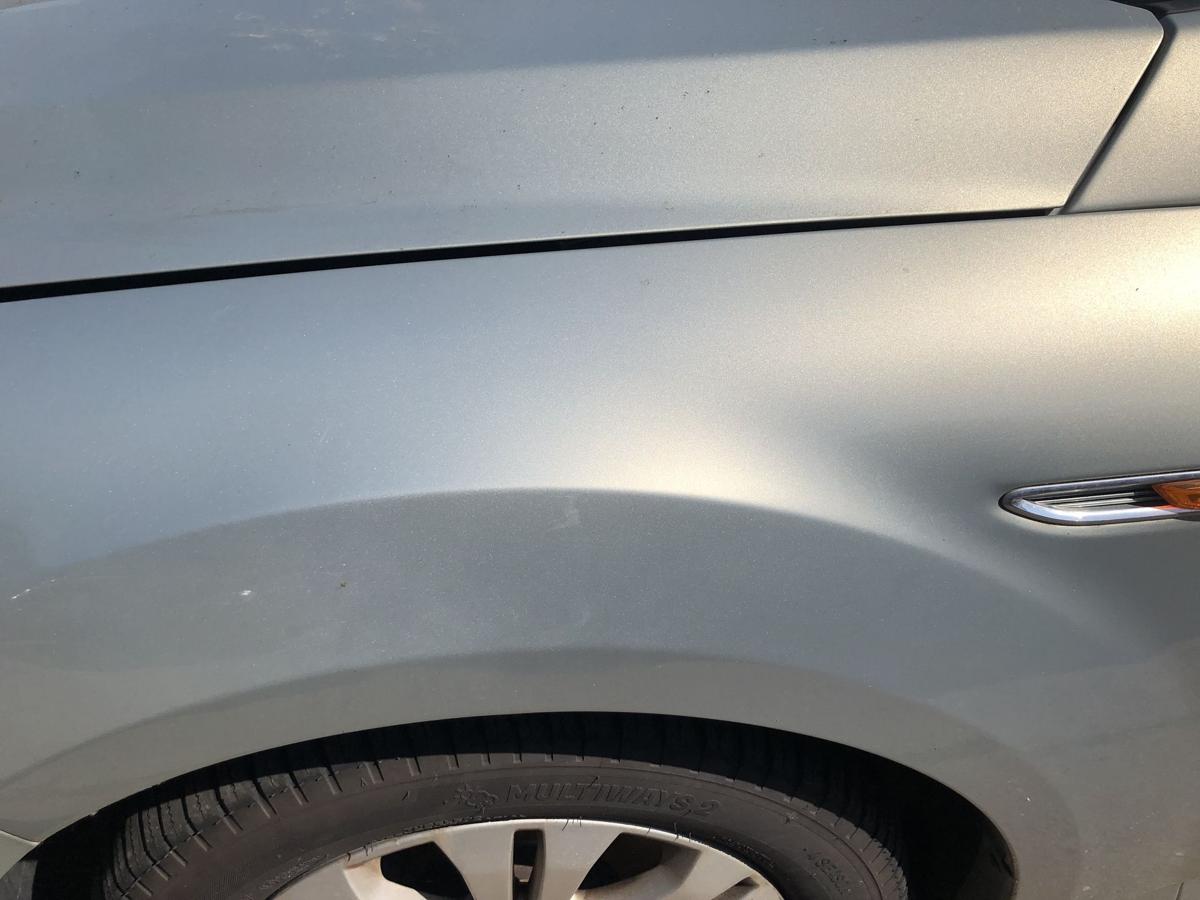 Ford Mondeo MK4 BA7 Kotfl&uuml;gel vorn links Fahreseite D8 Chill