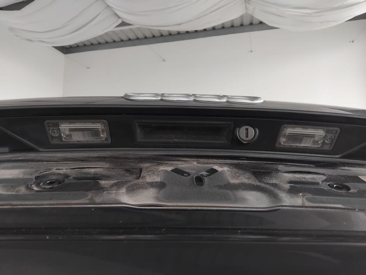 Audi A4 8E B6 Limousine Heckklappe Heckdeckel LZ9W ebonyschwarzmetallic BJ2002