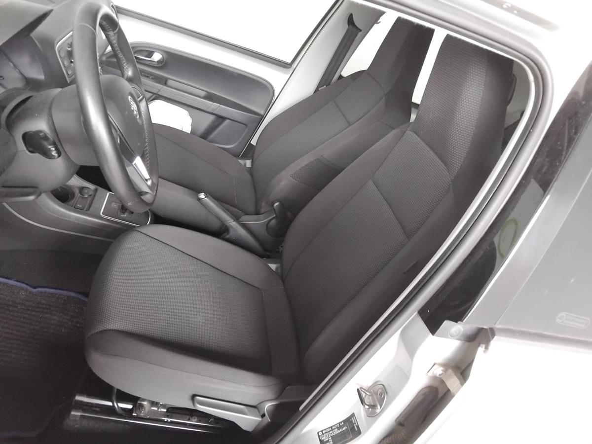 Skoda Citigo orig Sitz vorn links Fahrersitz Stoff beheizt 5t&uuml;rig BJ2013