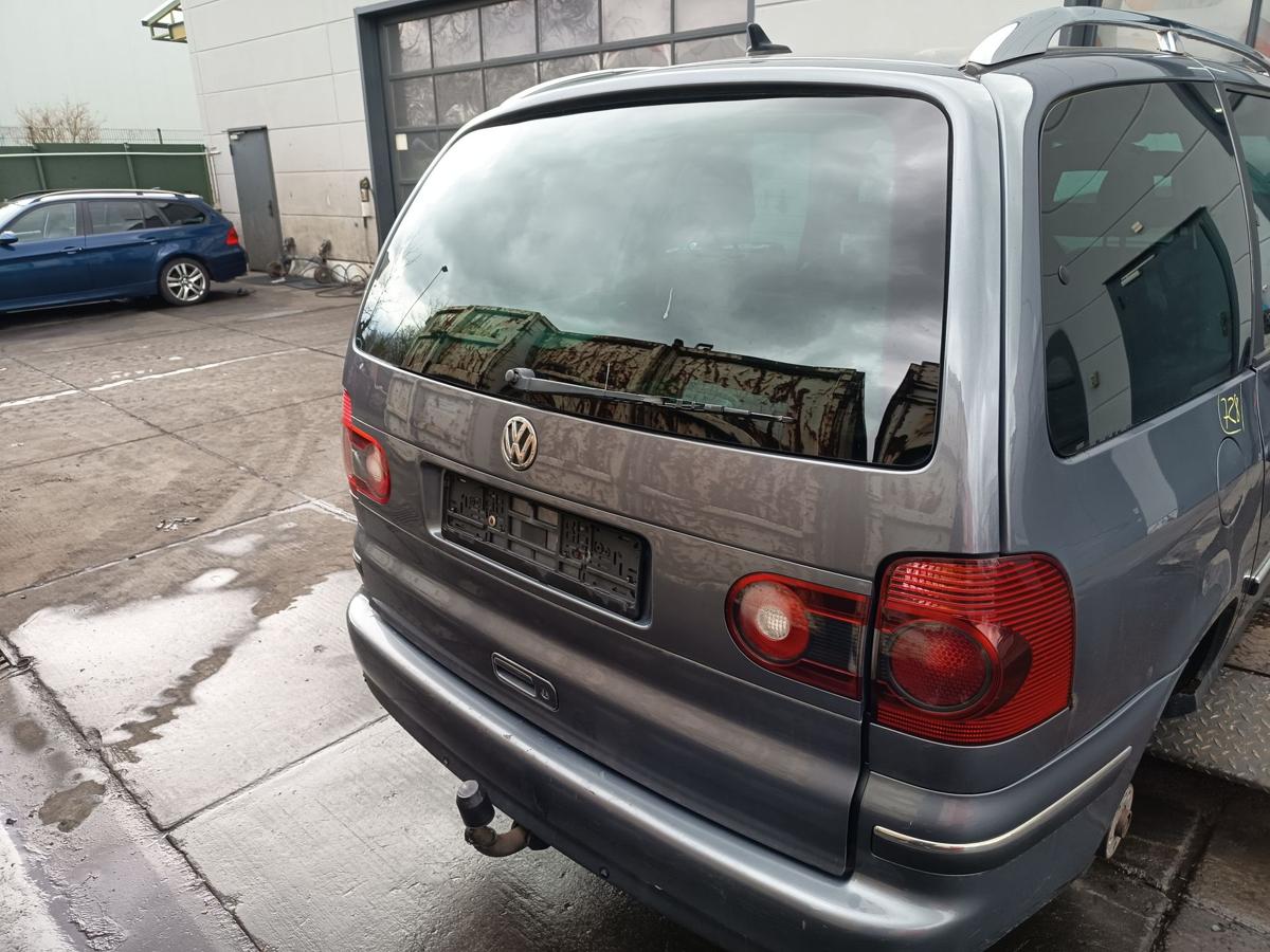 VW Sharan original Heckklappe mit Scheibe LR7K grau Baujahr 2009