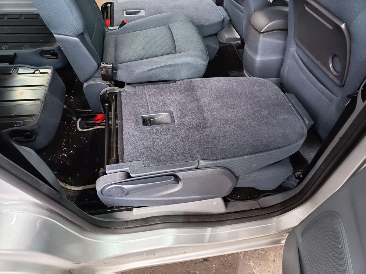 Ford S-Max 1 original Sitz hinten rechts Reihe 2 Stoff blau/grau Bj 2009 Ford S-Max 1 original Sitz hinten rechts Reihe 2 Stoff blau/grau Bj 2009