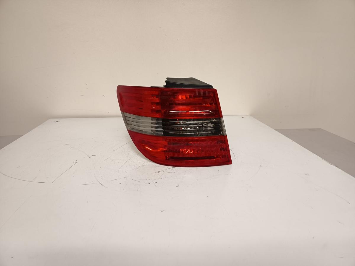 Mercedes B-Klasse W245 orig Rückleuchte links außen Bj 2009