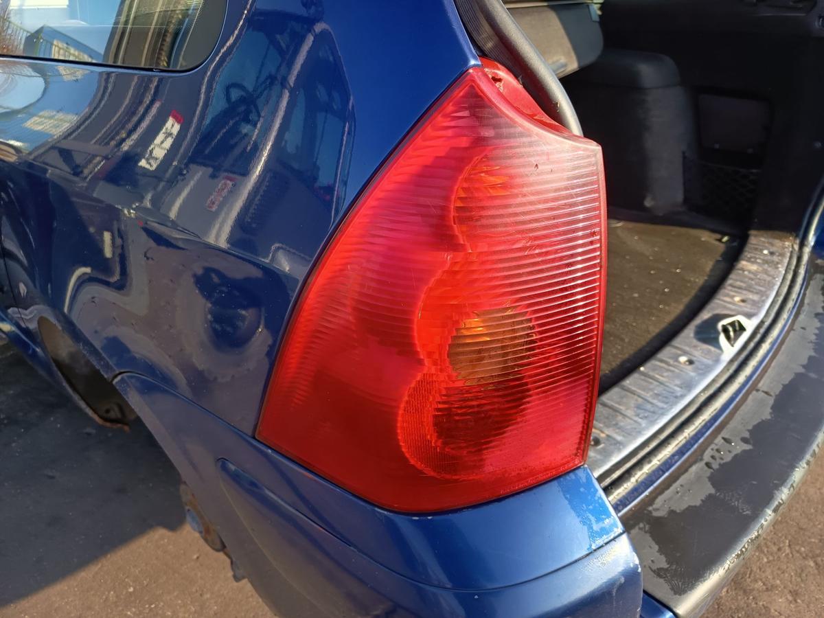 Peugeot 307 SW original R&uuml;ckleuchte links Heck/Schluss/Licht Bj 2004