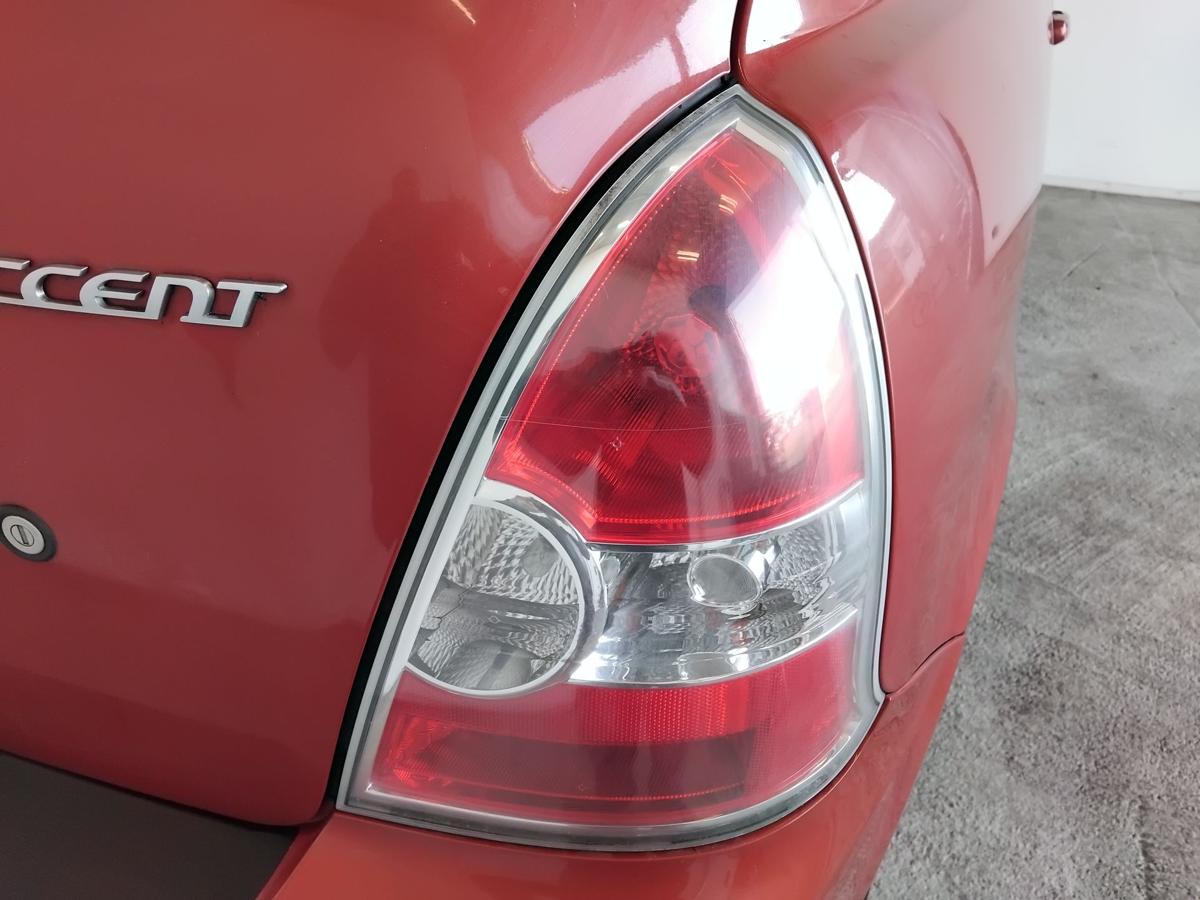 Hyundai Accent 3 MC original R&uuml;ckleuchte Heckleuchte rechts 3-T&uuml;rer BJ2007