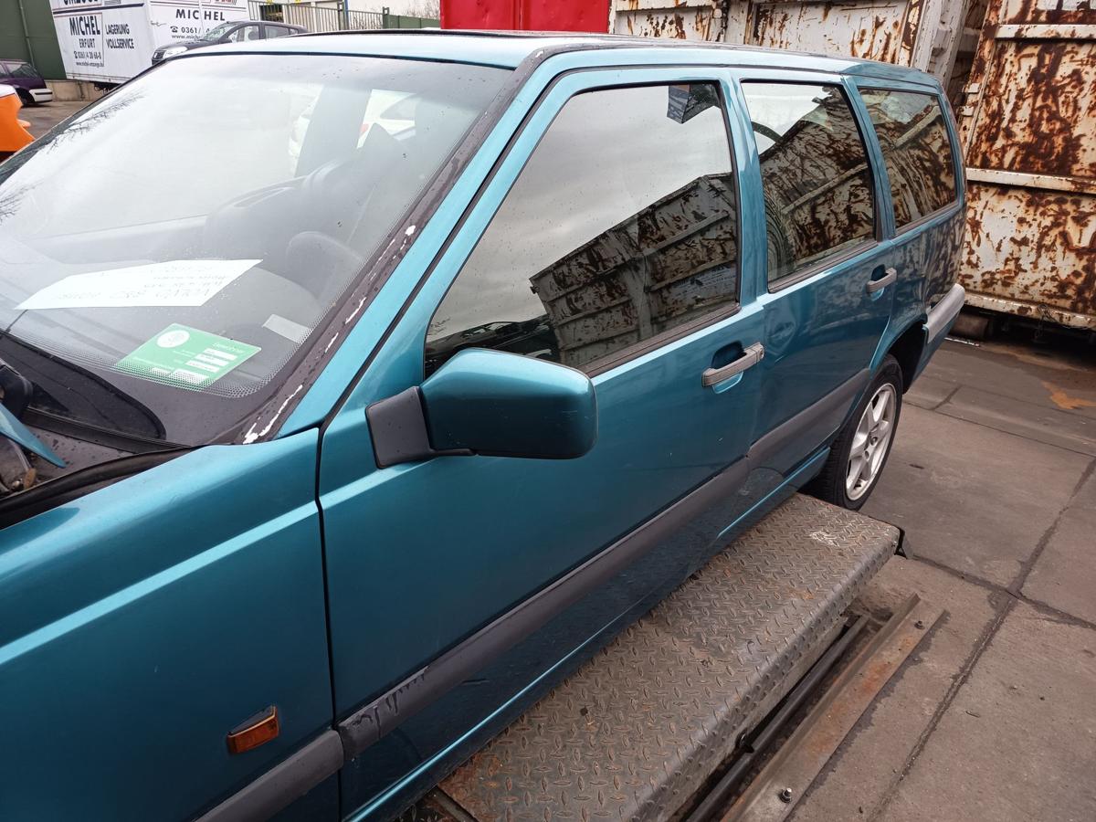 Volvo 850 original T&uuml;r vorn links Fahrer 422 T&uuml;rkis met Bj 1995