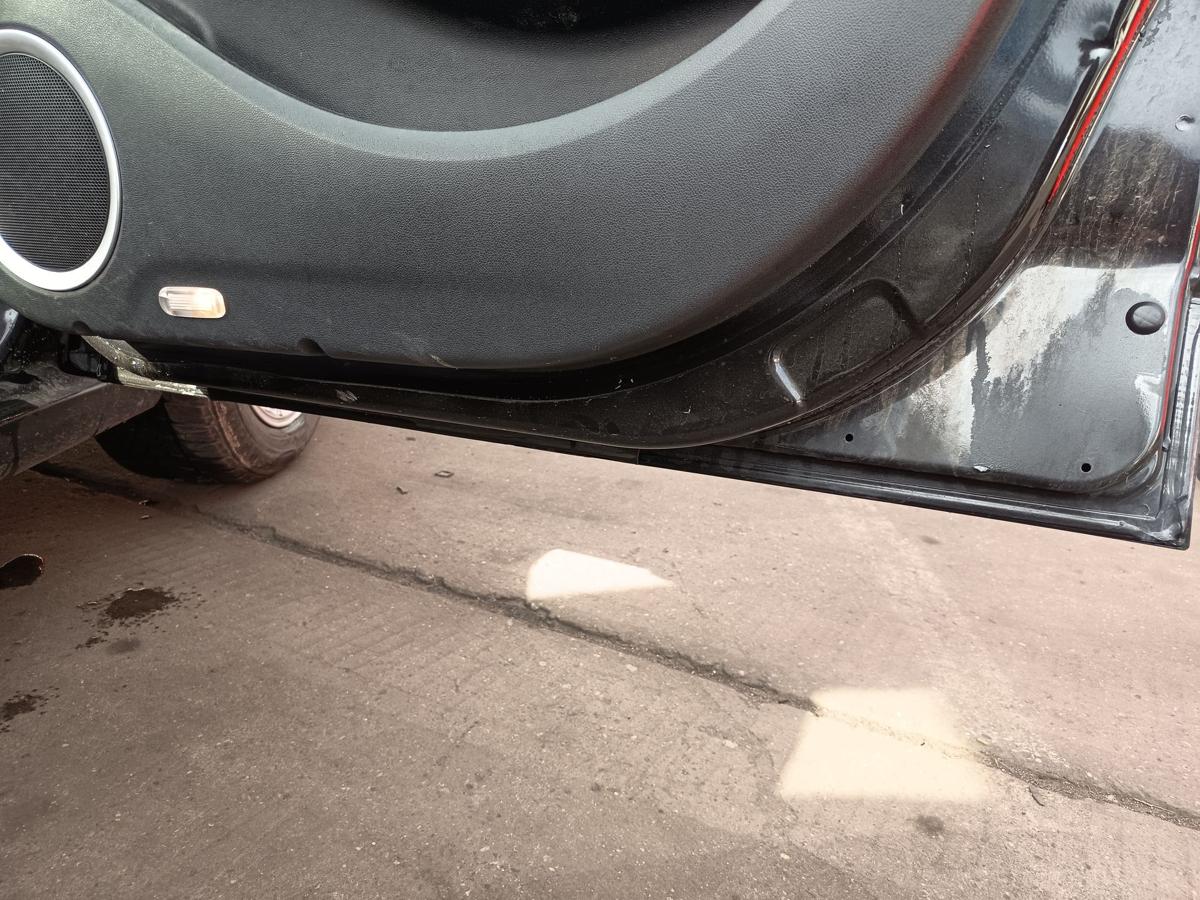 Renault Scenic 3 original T&uuml;r vorn rechts Beifahrer 676 Perlschwarz Bj 2009