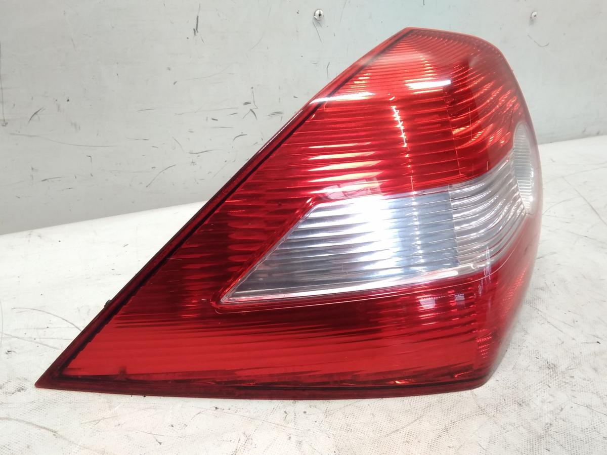 Renault Megane 2 Limousine orig. R&uuml;ckleuchte Schlussleuchte links 4-t&uuml;rig BJ2004
